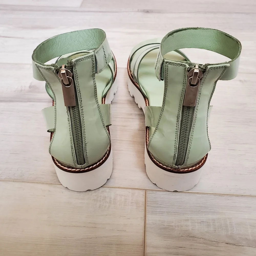 Seychelles Nightlife Sandals in Cucumber - Picture 6 of 9